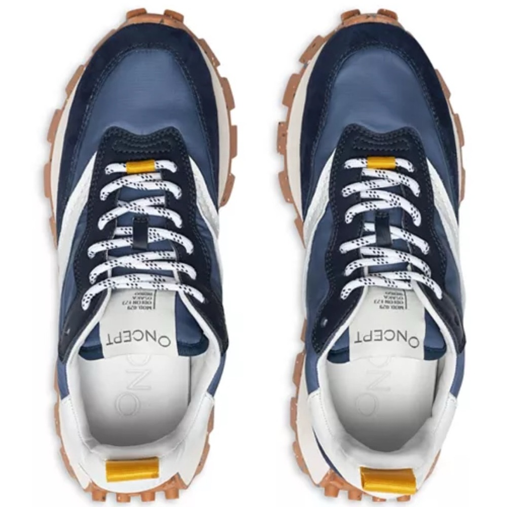 Oncept Osaka Sneaker in excellent condition size 8